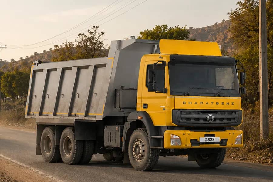 BharatBenz 2828C HX Images