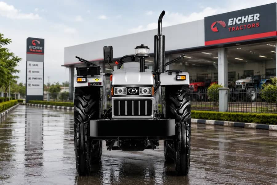 Eicher 480 Front View