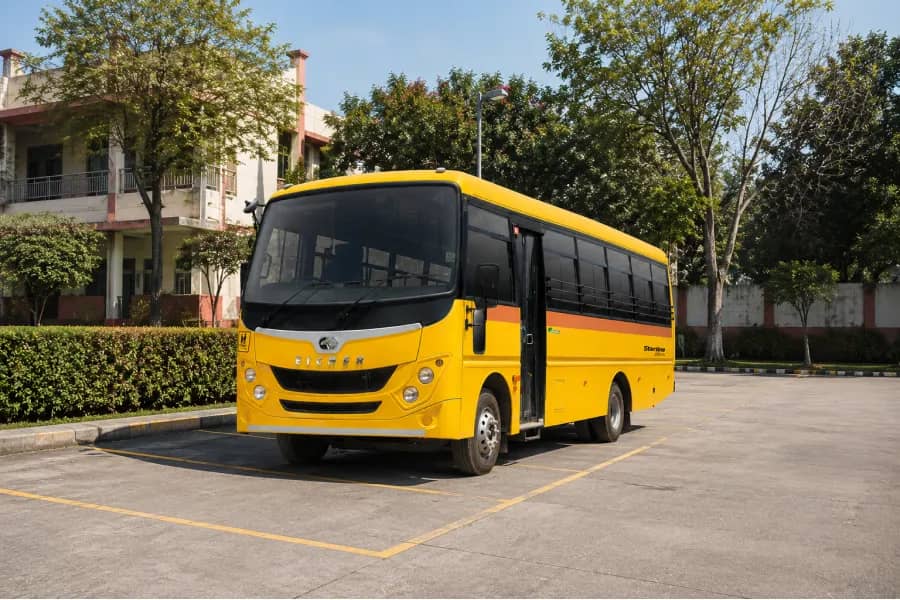 Eicher Starline Next 2070E CNG School Bus Image