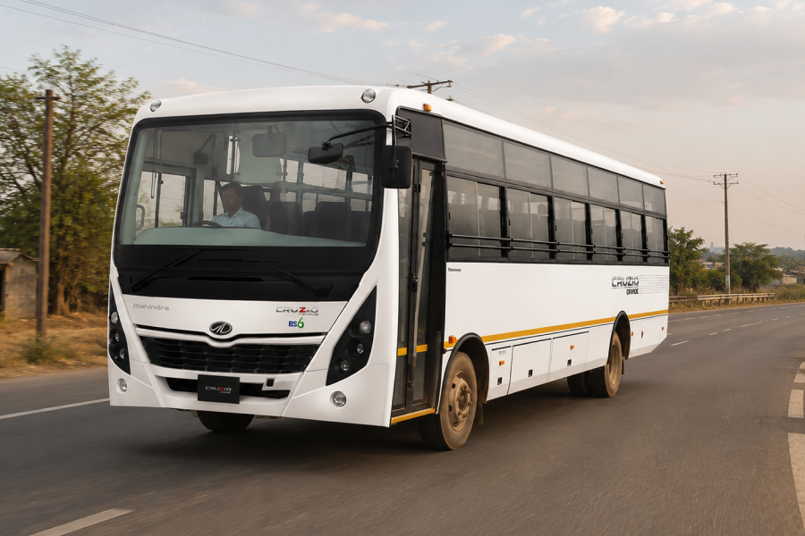 Mahindra Cruzio Grande Staff