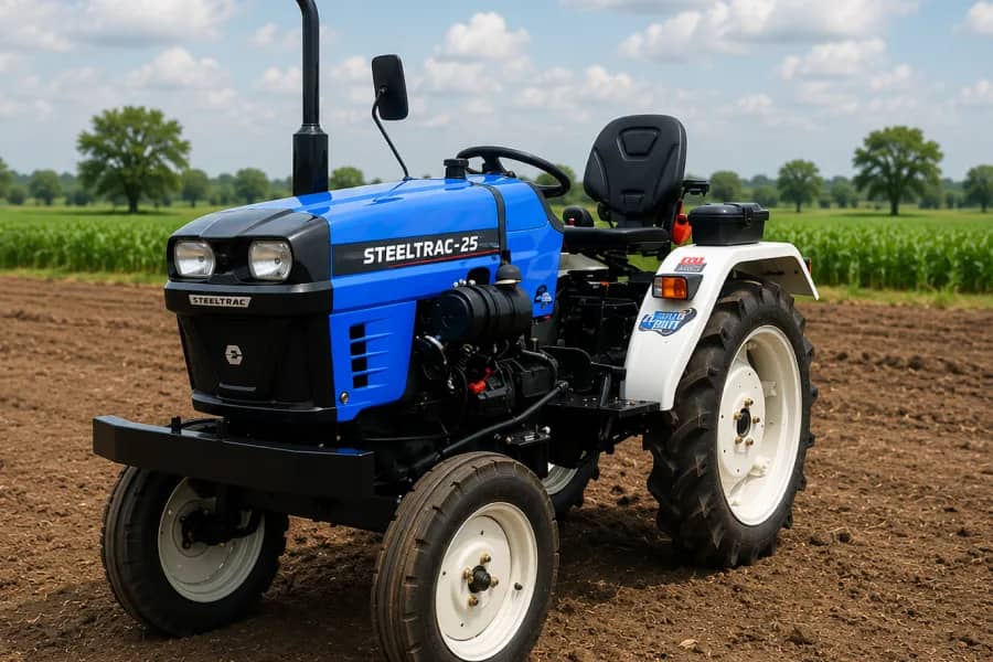 Powertrac Steeltrac 25 Tractor Photo