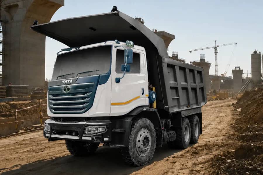 Tata Prima 2830.K HRT Photo View