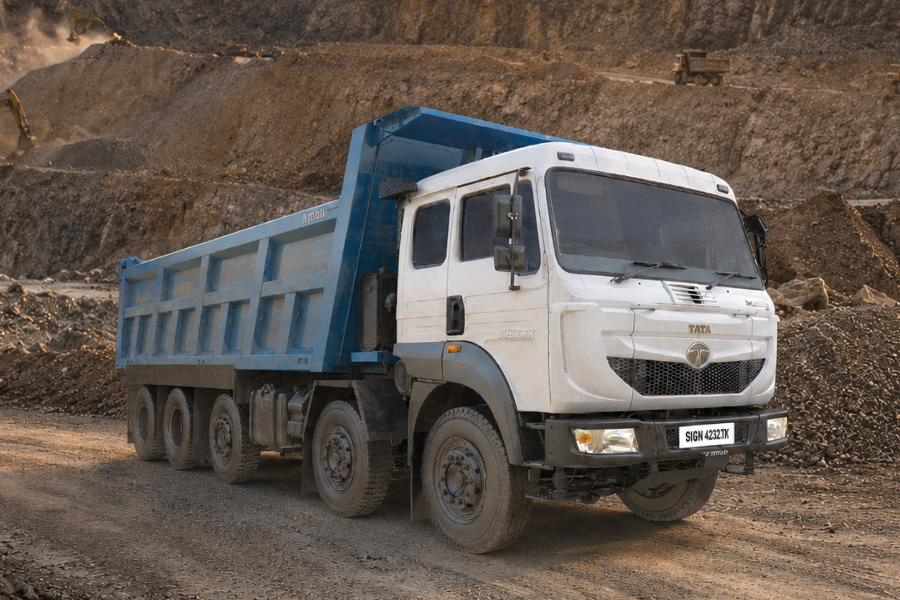 Tata Signa 4232.TK