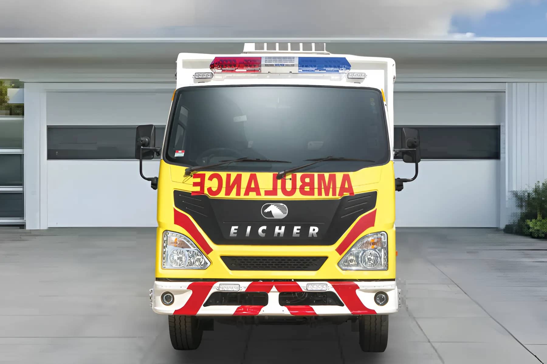 Eicher Skyline Ambulance