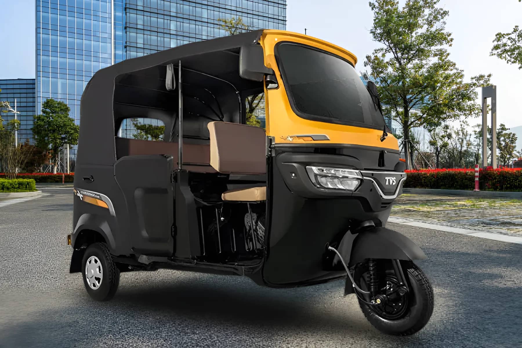TVS King Duramax Plus CNG Image