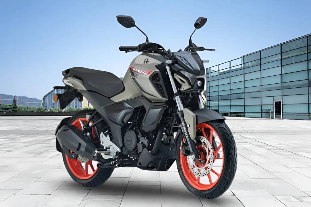 Yamaha FZ Rave Images