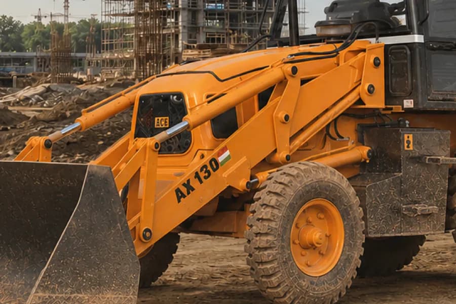 ACE AX-130 Loader Cylinder View
