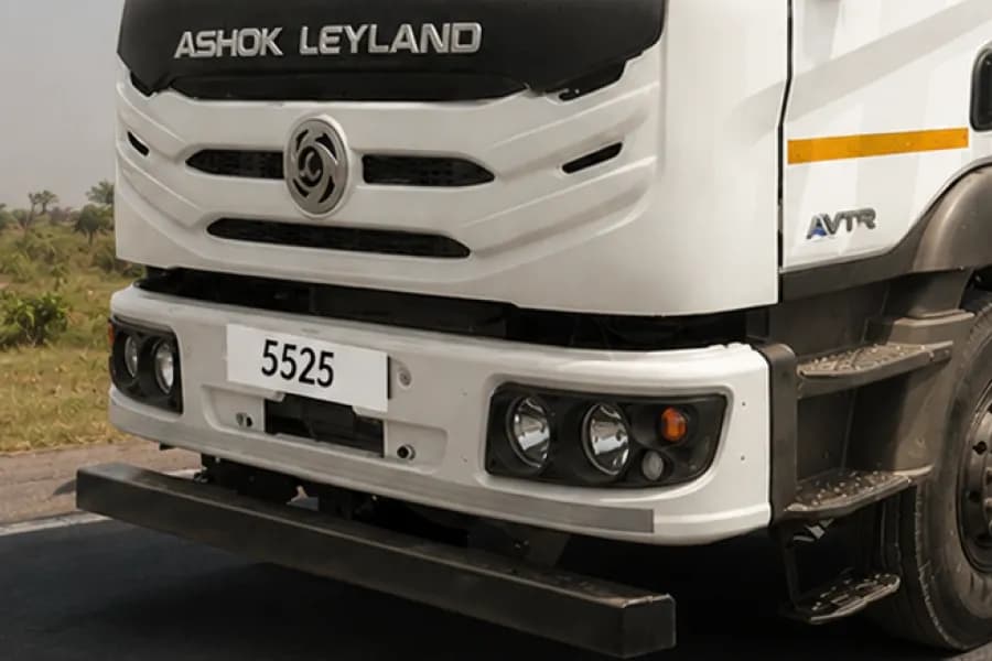 Ashok Leyland 5525 6x4 Radiator Grille View