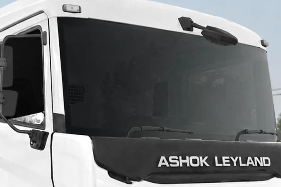 Ashok Leyland Avtr 2825H 6X2 Windshield View