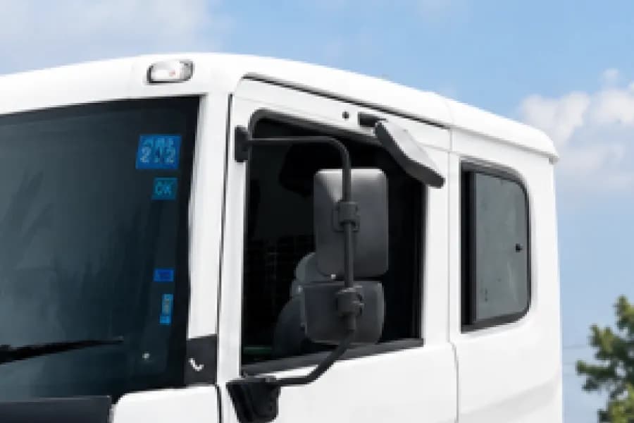 Ashok Leyland AVTR 2825H 6x4 Mirror View