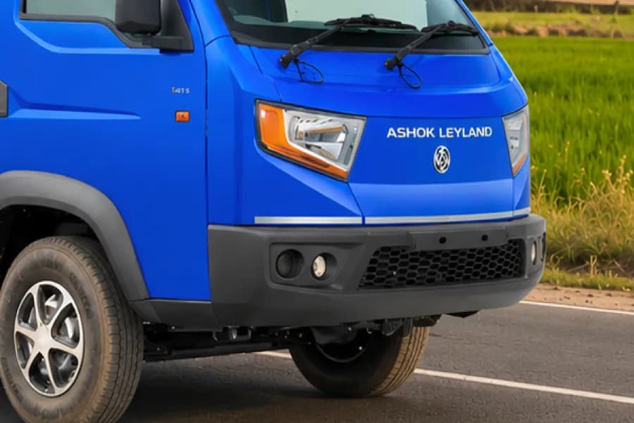Ashok Leyland Bada Dost i4 Headlight View
