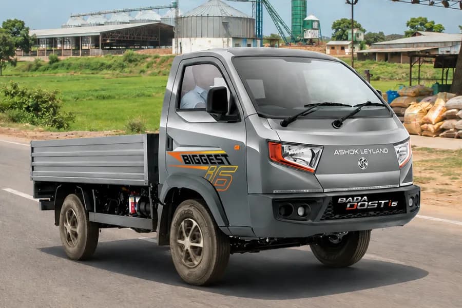 Ashok Leyland Bada Dost i6 Images