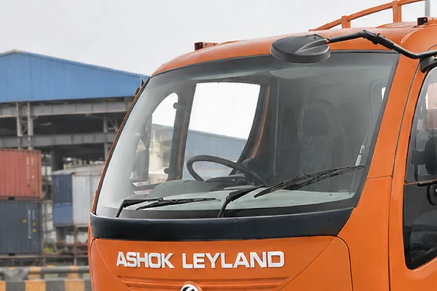 Ashok Leyland BOSS 1615 Windshield View