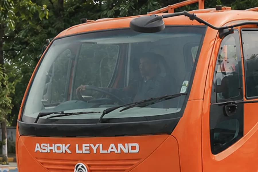Ashok Leyland BOSS 1915 Windshield View