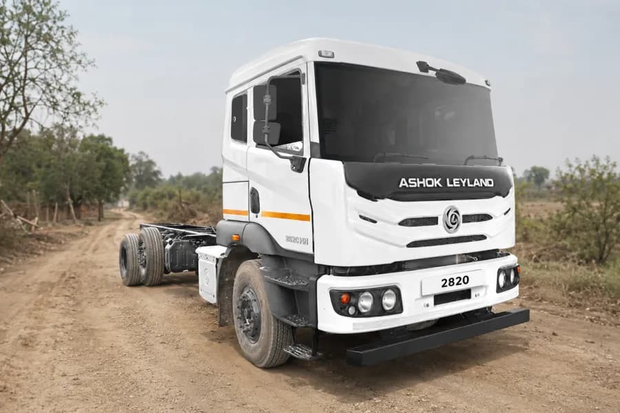 Ashok Leyland Cowl 2820H 6x2 Images