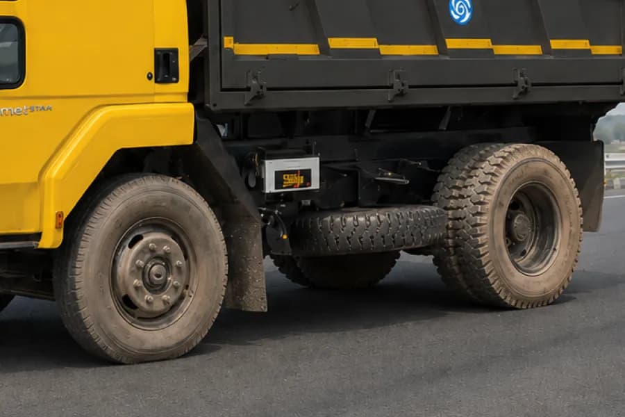 Ashok Leyland Ecomet 1415TE Tyres View