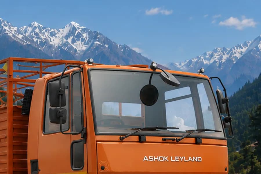 Ashok Leyland Ecomet 1815 Plus Windshield View