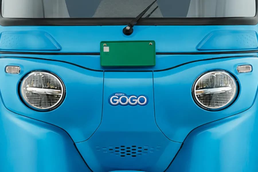 Bajaj Gogo P50 Headlight View