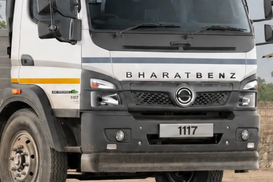 BharatBenz 1117R Front Grille View