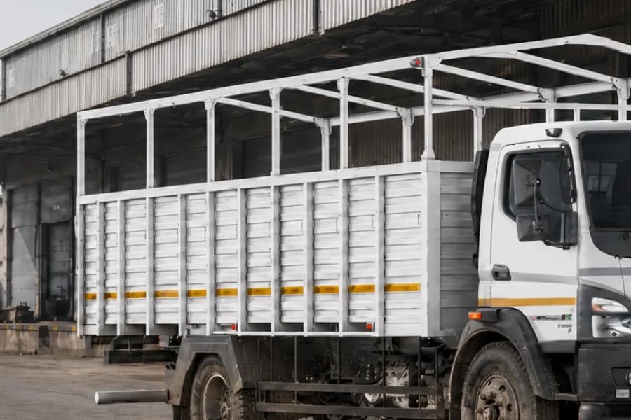 BharatBenz 1417R Load Body View