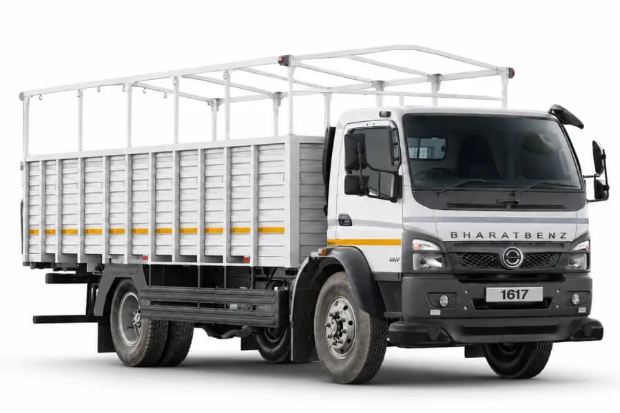 BharatBenz 1617R White color