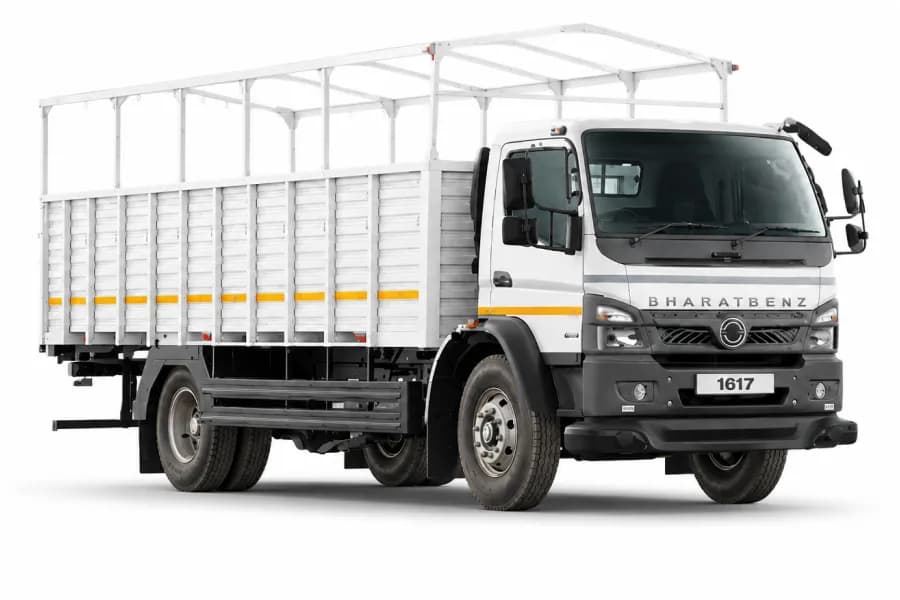 BharatBenz 1617RD White color