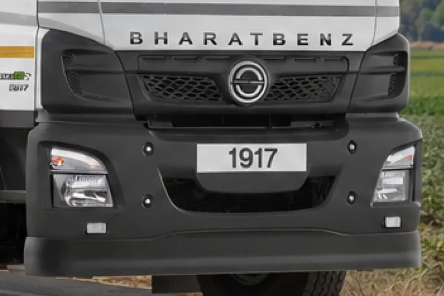 BharatBenz 1917R Bumper & Headlight View