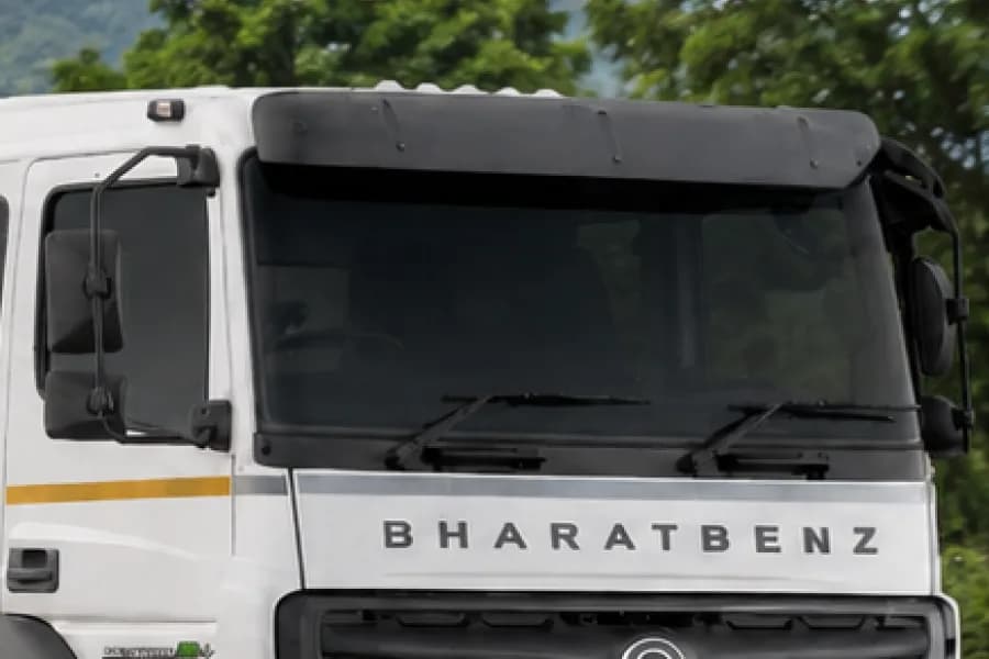 BharatBenz 2826R Windshield View