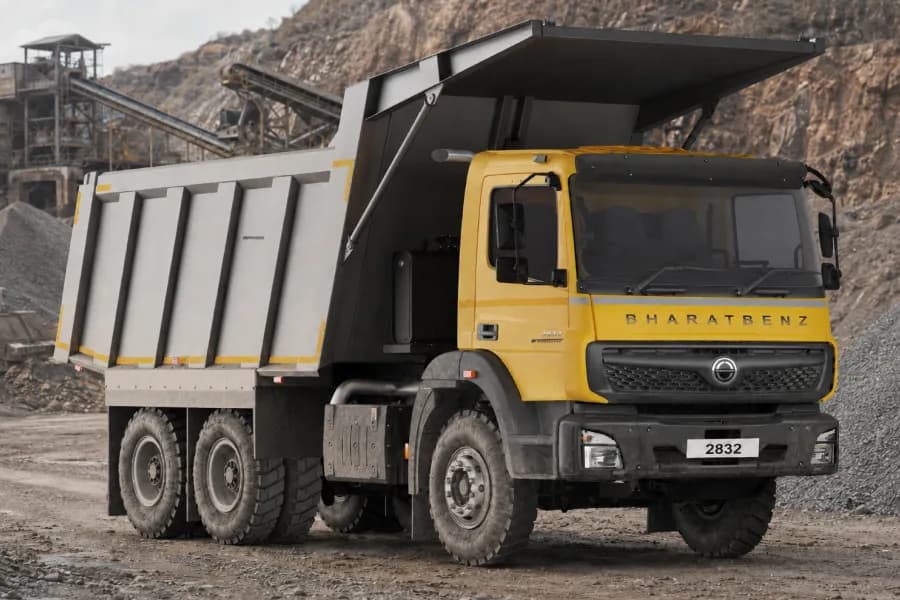 BharatBenz 2832CM Torqshift Images