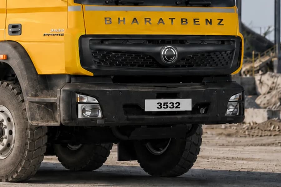 BharatBenz 3532CM Torqshift Bumper & Headlight View