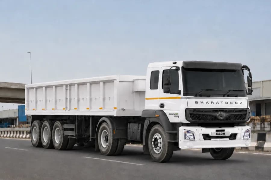 BharatBenz 5528T 4x2 Images