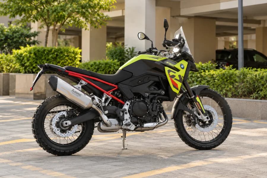 BMW F900 GS Right Side View