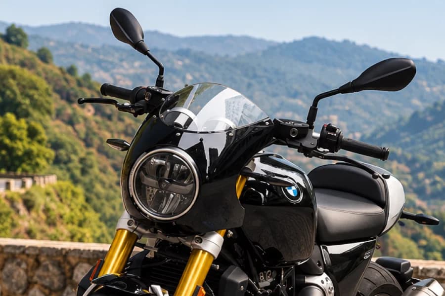 BMW R 12 Nine T Headlight & Windshield View