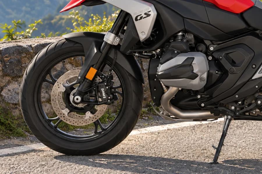 BMW R1300 GS Front Wheel View