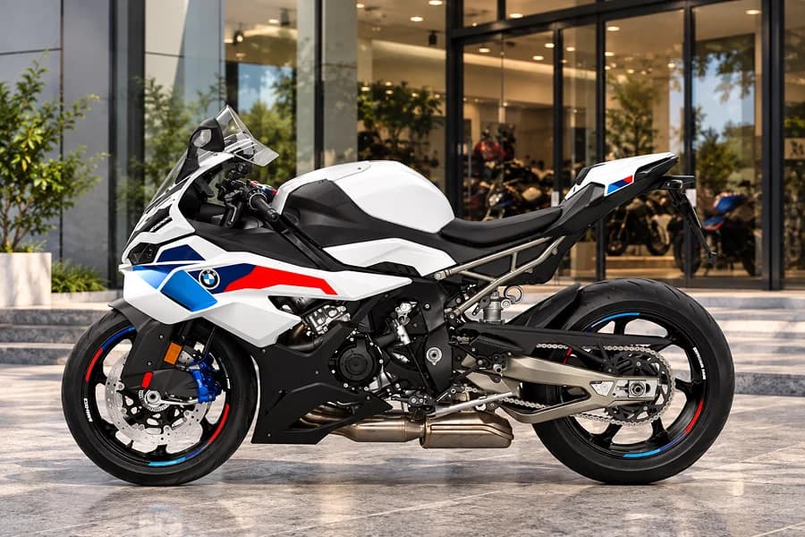 BMW S 1000 RR Side View