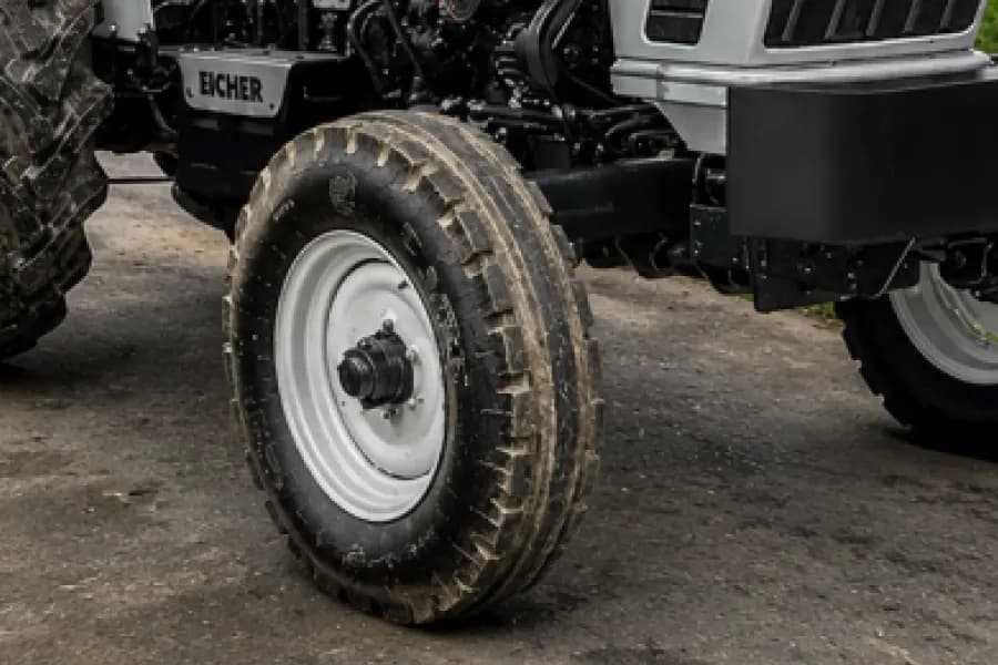 Eicher 485 AT Front Wheel View