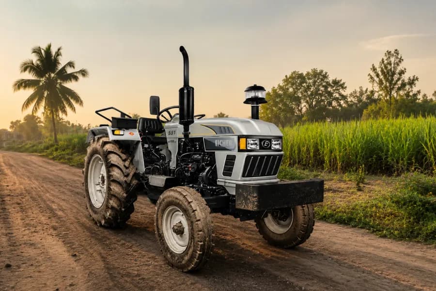 Eicher 551 Image
