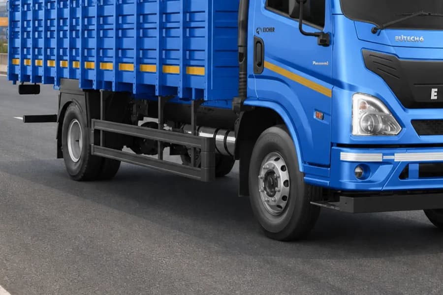 Eicher Pro 2110 7S Wheels View