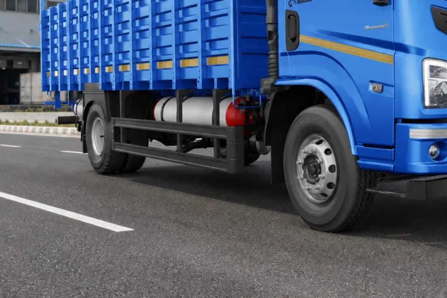 Eicher Pro 2110XP Plus CNG Side Guard View