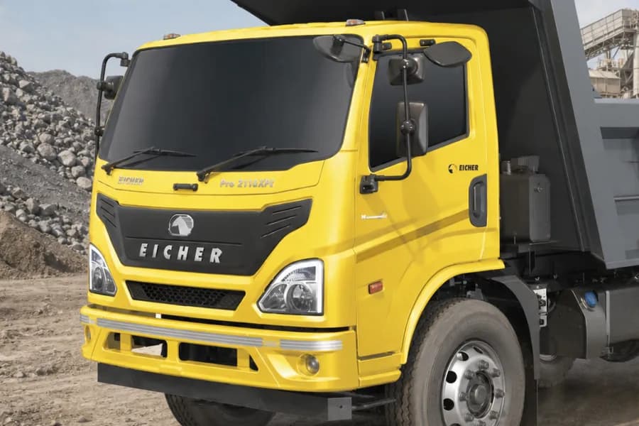 Eicher Pro 2110XPT Cabin View
