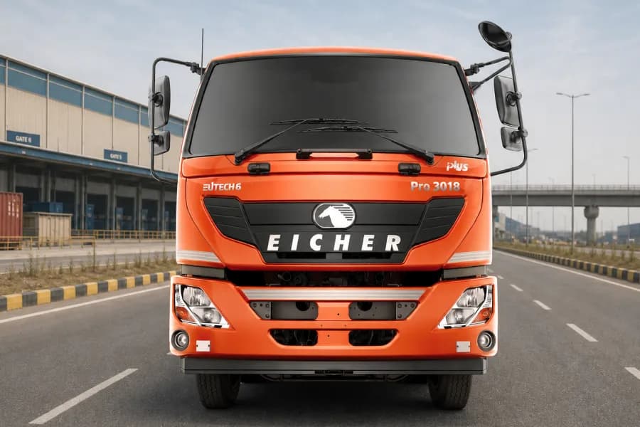 Eicher Pro 3018 Plus Front View