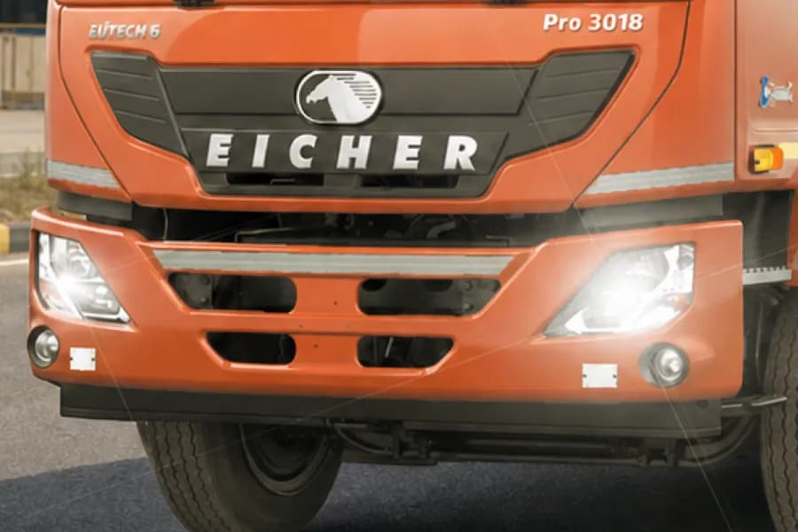 Eicher Pro 3018 Plus Headlight View