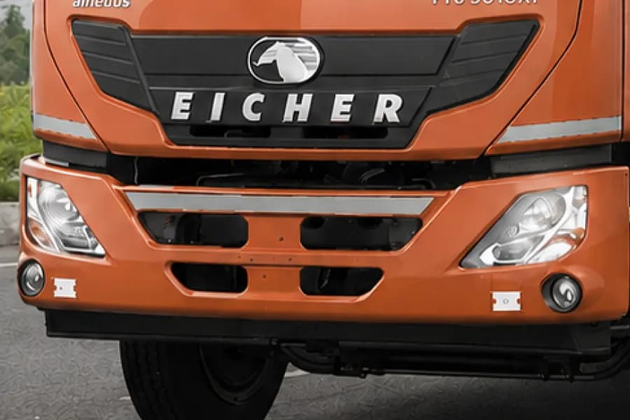 Eicher Pro 3018 XP Plus Headlight & Bumper View