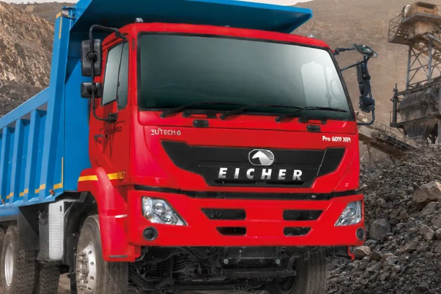 Eicher Pro 6019 XPT Cabin View