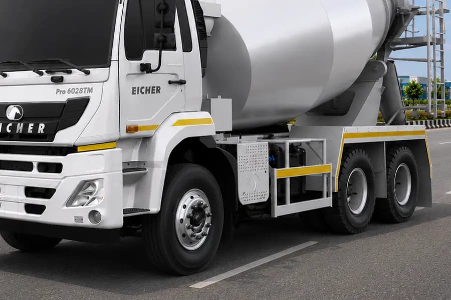Eicher Pro 6028TM 157 KW Wheels View