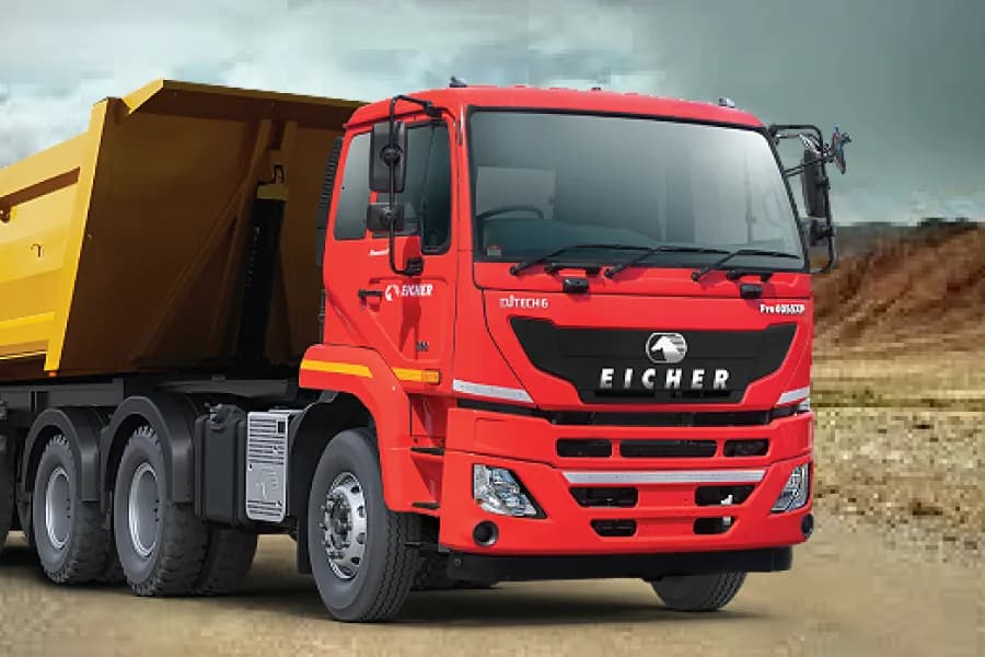 Eicher Pro 6055 XP Cabin View