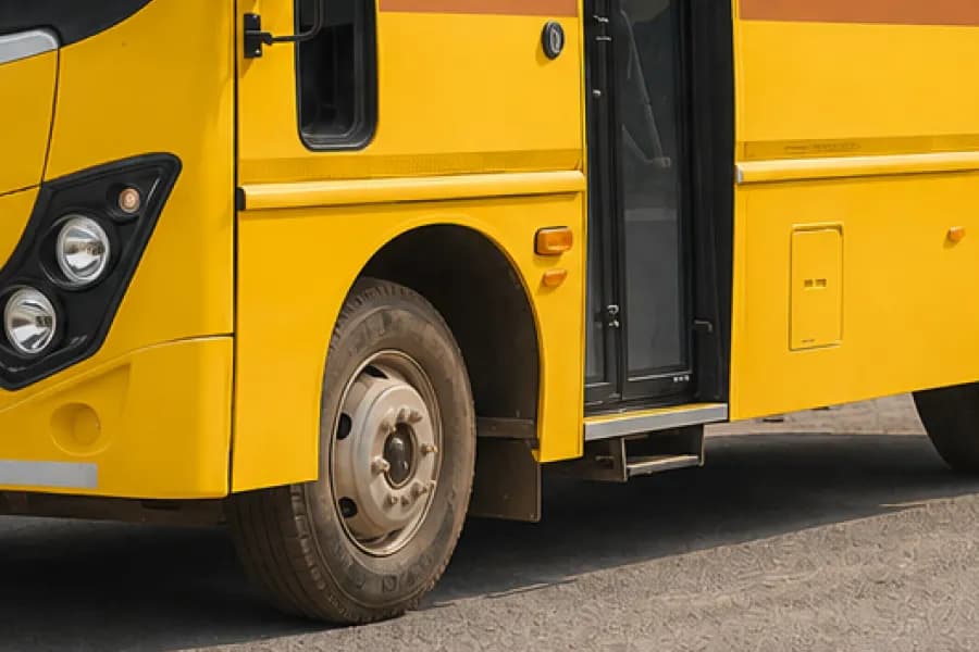 Eicher Skyline Next 2075 G School Bus Front Wheel View