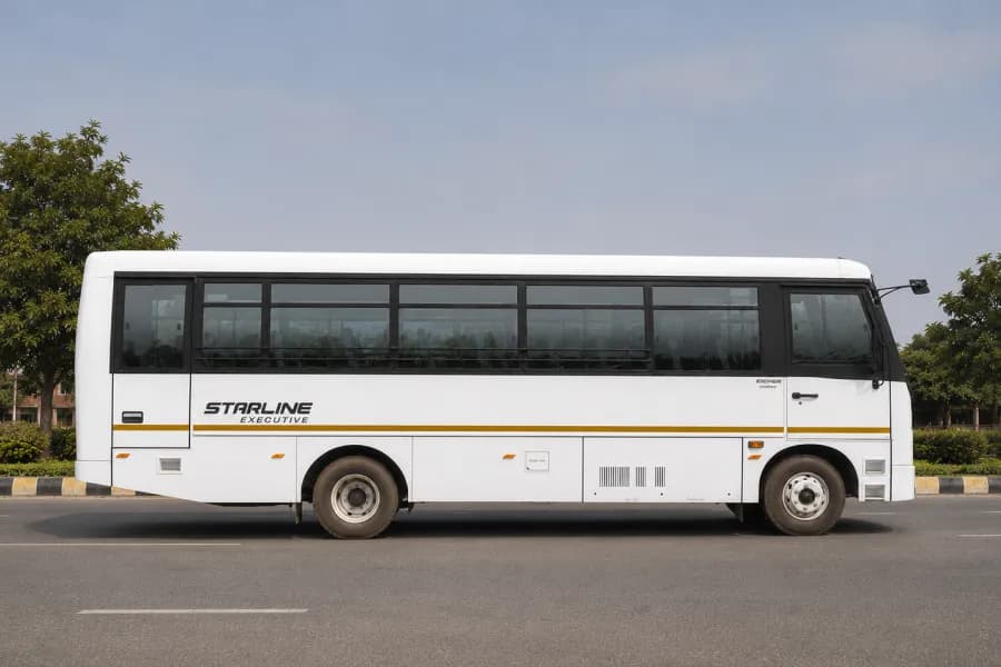 Eicher Starline Next 2070E Staff Right Side View