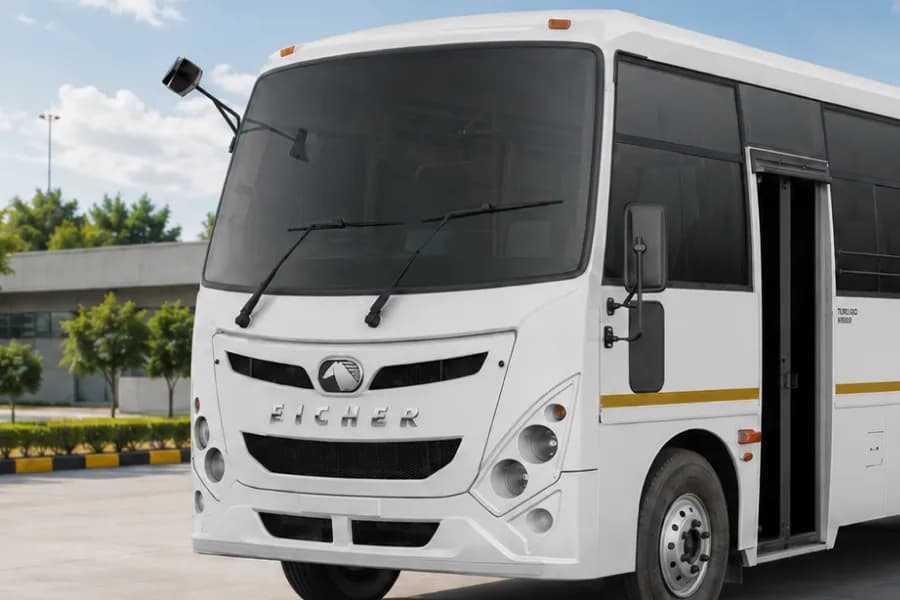 Eicher Starline RP 2090L Bus Front View