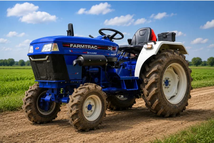Farmtrac 30 Prorchard 4WD Image